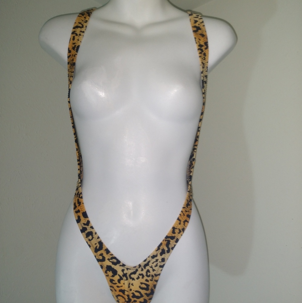 Boo Language One Size Cheetah Dance Thongsuit